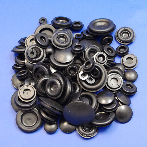 Mixed pack (90 pieces mixed sizes) of plain blanking grommets