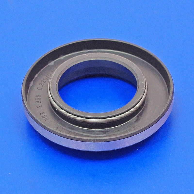 105E4676B drive pinion oil seal Rear Axle and Drive Shaft