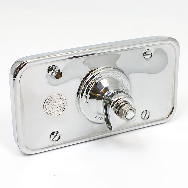 Rectangular rear view mirror - 152mm x 82mm, equivalent to Lucas Type 160 - Chrome plated with 20mm 'Toby' medallion